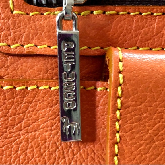 PETUSCO Genuine Leather Handbag Made in Spain - Picture 10 of 11